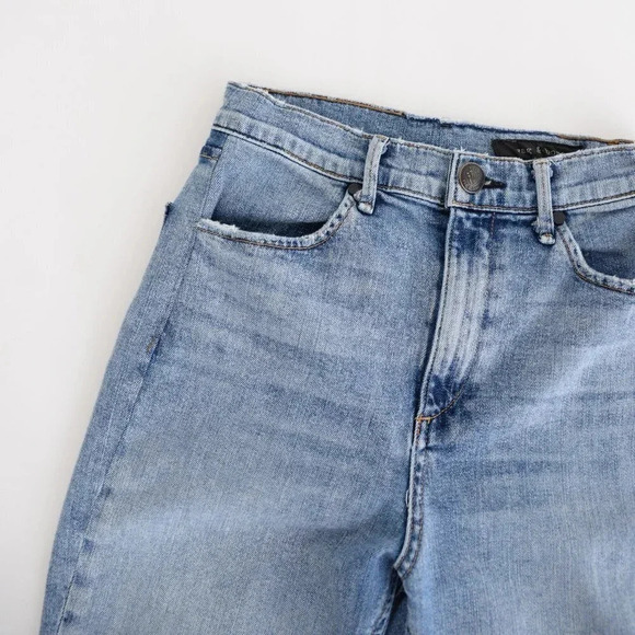 Rag & Bone Light Wash Skinny Jeans - Picture 9 of 12